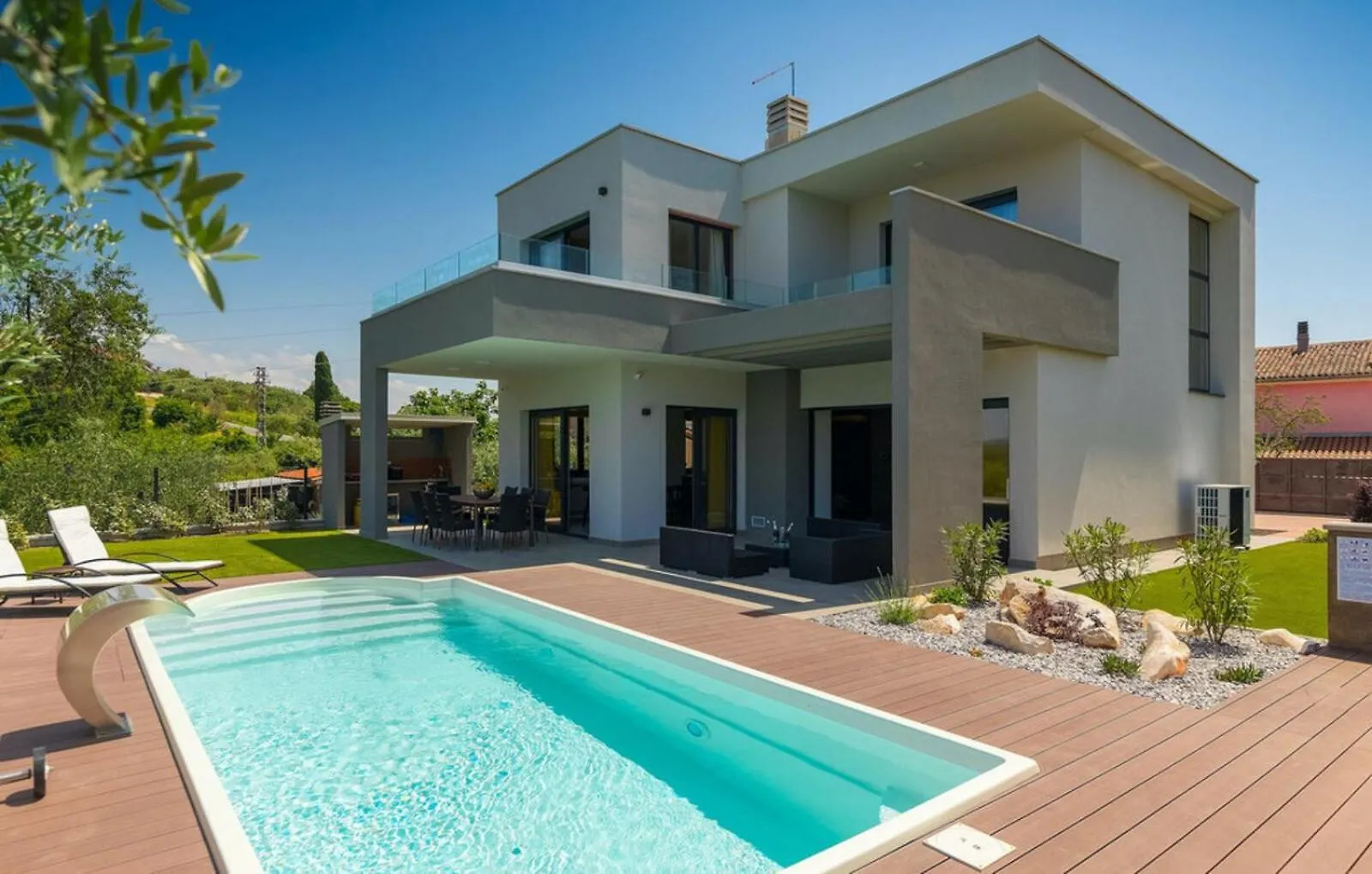Villa Primavera For 8 People In Buje With Private Pool & Pet Friendly