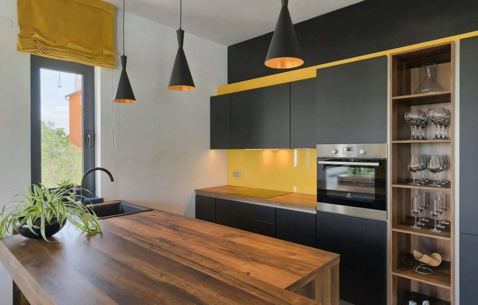 Villa Primavera For 8 People In Buje With Private Pool & Pet Friendly