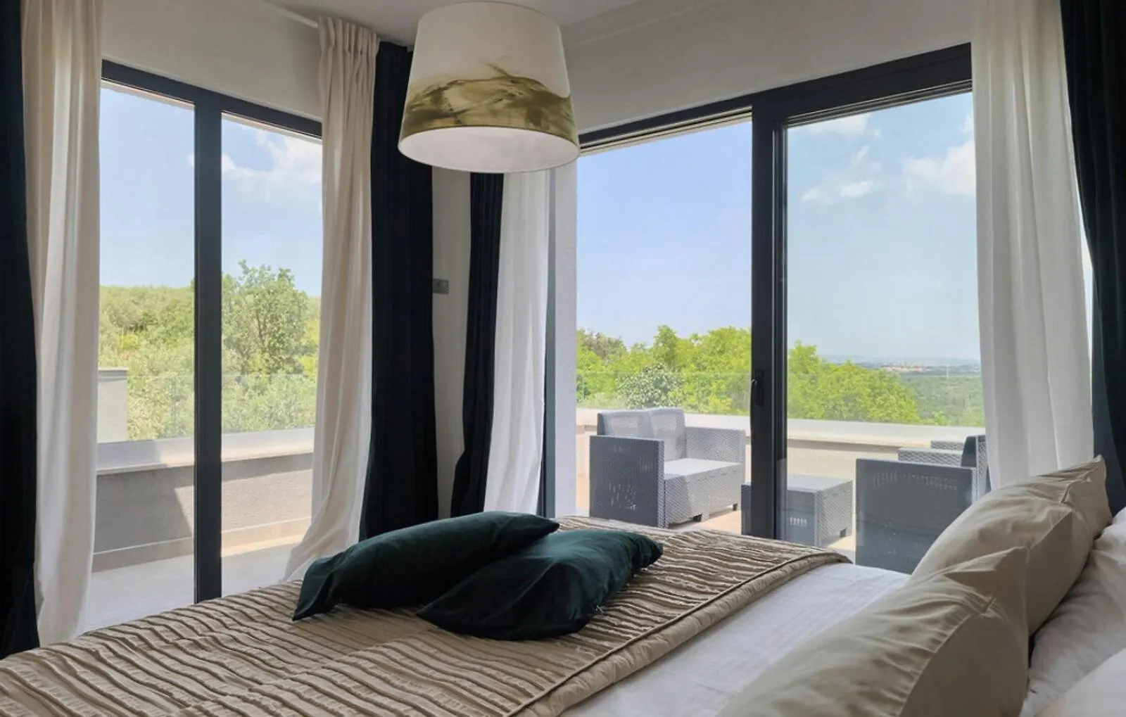 Villa Primavera For 8 People In Buje With Private Pool & Pet Friendly